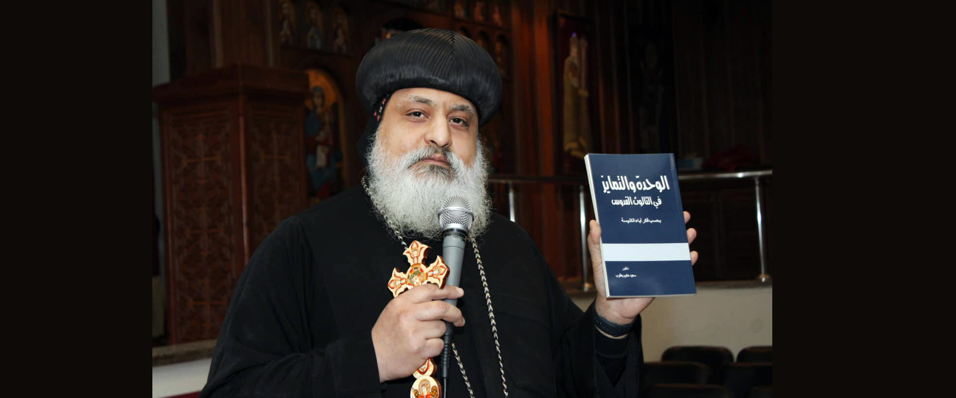 <p dir=rtl>مبادرة<br><span class=uk-text-primary>شبابنا بيقرا</span></p>